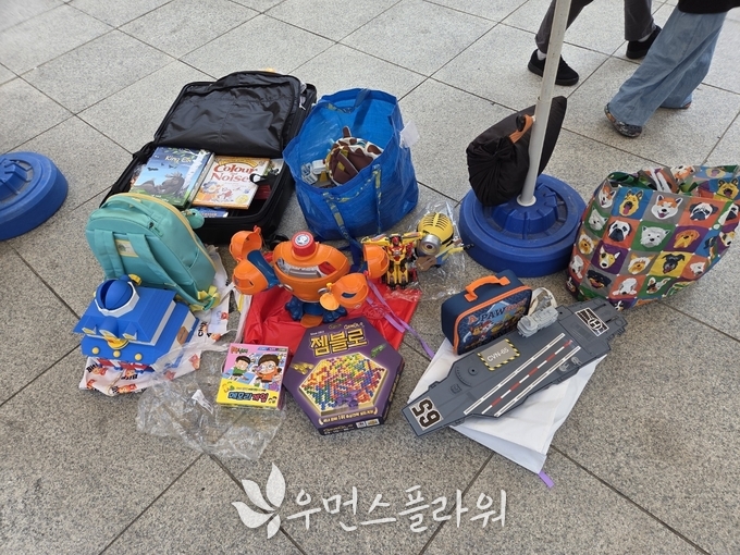 플리마켓을 위해 준비한 물품들.